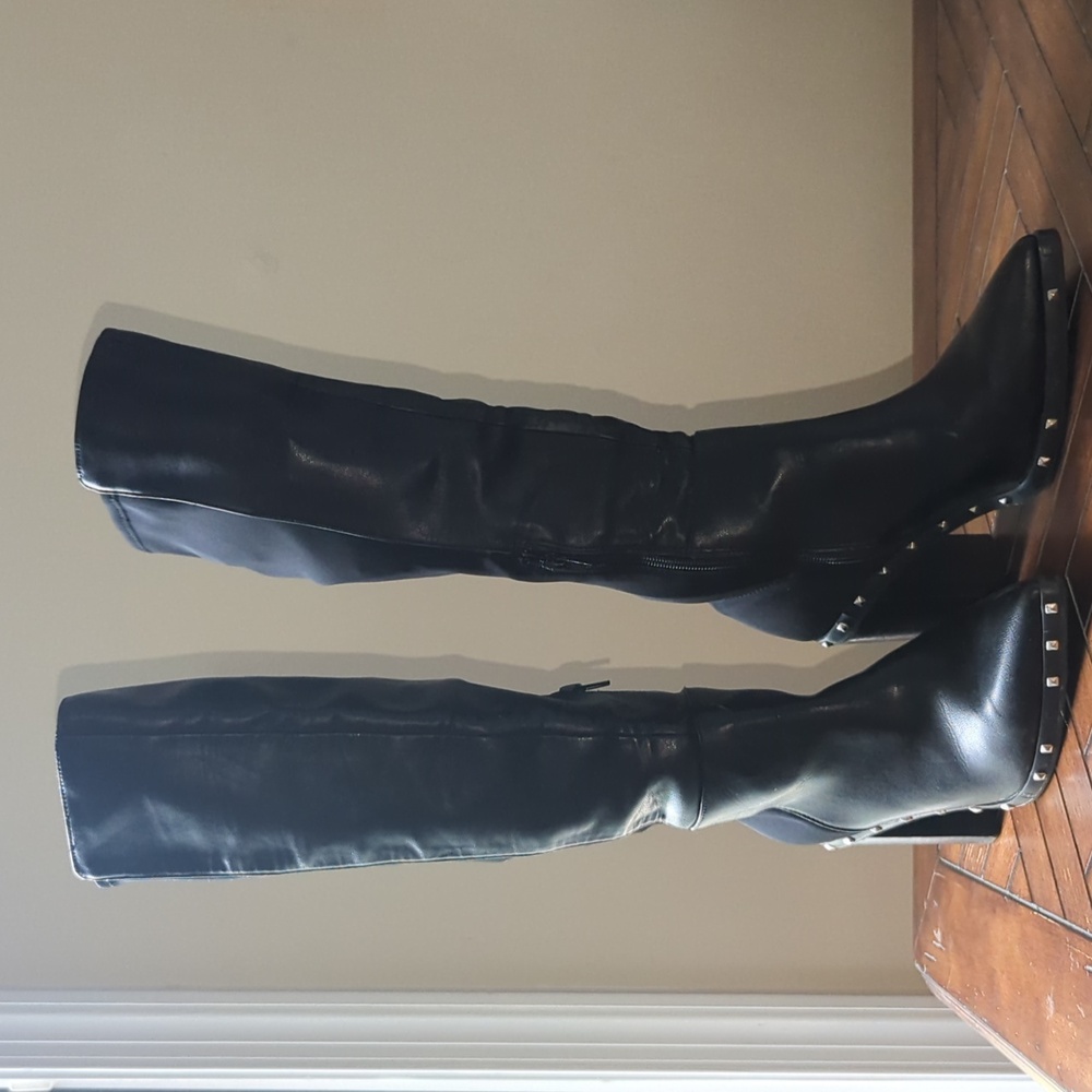 High heel boots by Charles (Charles David)